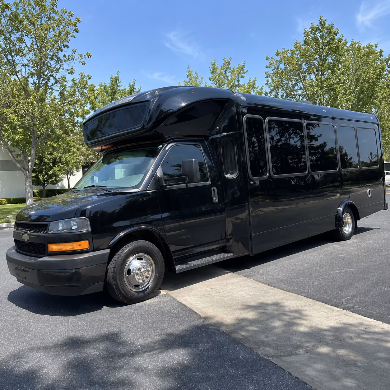 Allentown Winery Tour & Pub Crawl Transportation
