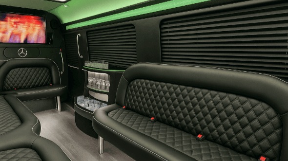 baltimore 14 passenger sprinter limousine interior